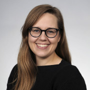 Profile picture: Riikka Malin