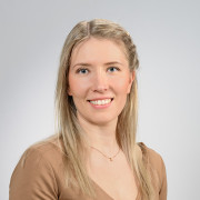 Profile picture: Elina Mäkinen