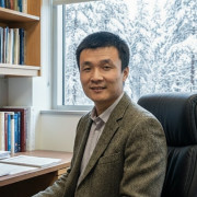 Profile picture: Peng Yang