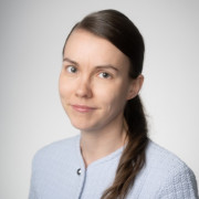 Profile picture: Emilia Väänänen
