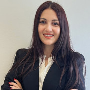 Profiilikuva: Emine Erdag