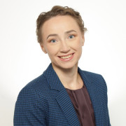 Profiilikuva: Laura-Maria Peltonen