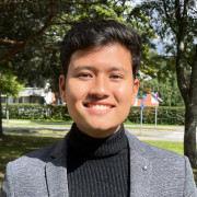 Profile picture: Ronit Bohra