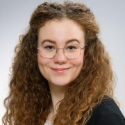 Profile picture: Moona Korhonen