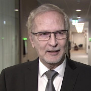 Profiilikuva: Teuvo Pohjolainen