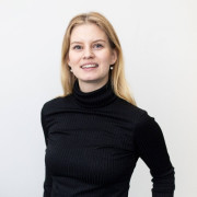 Profile picture: Emma Rönkkö