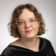 Profile picture: Essi Rovamo