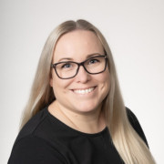 Profile picture: Outi Hakulinen