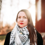 Profile picture: Maarit Laihonen