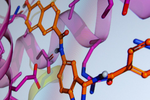 Antibioottilääkkeen molekyylimalli.