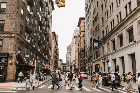 Streetview with the New York University&#039;s building on the right-hand side