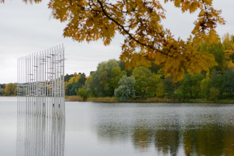 Lentoon sculpture in Kuopio.
