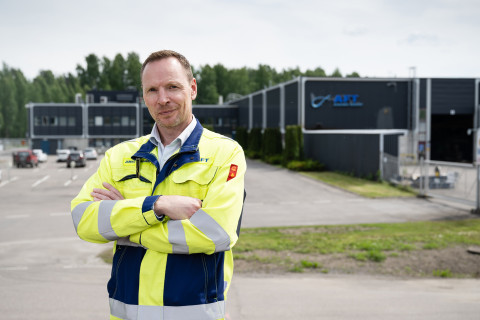 Aikawa Fiber Technologies Oy:n tehdaspäällikkö Jarkko Naumanen.