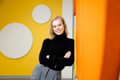 UEF-lähettiläs Ilona Saari