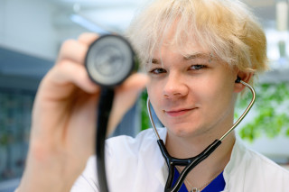 UEF-lähettiläs Viljam Tiainen