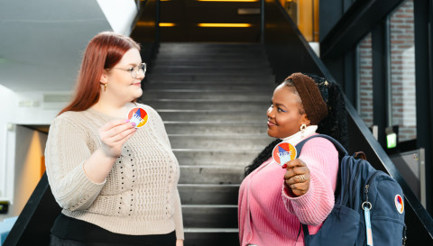 YUFE Student Forumin opiskelijajäsenet Sanni Vesala ja Precious Ikott.