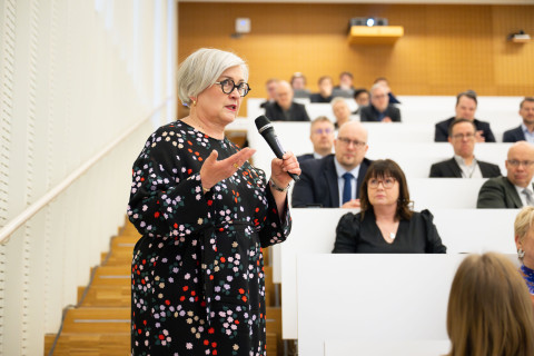Ministerivuosinaan Anu Vehviläinen seurasi läheltä yliopistouudistuksen etenemistä ja Itä-Suomen yliopiston perustamisen valmistelua.
