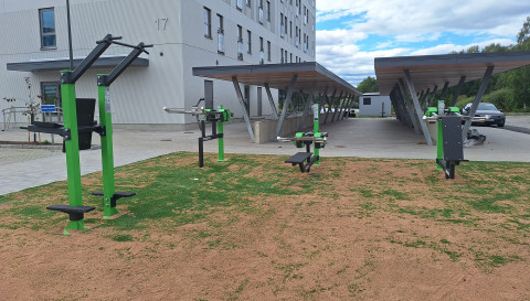 Masto-opiskelijataloon kuuluu ulkokuntosali.