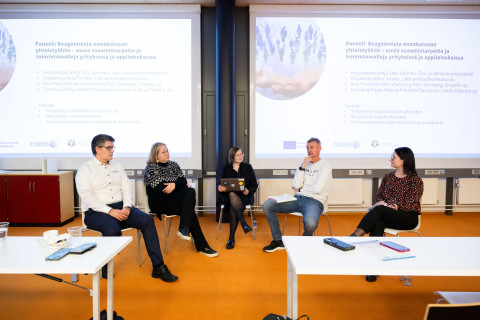 Paneelikeskustelu CUDIS hankkeen päätöstapahtumassa.