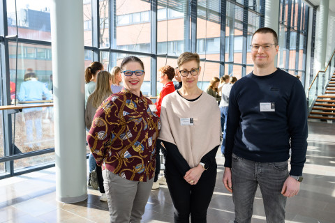 Sanna Mattila-Rautiainen, Johanna Hämäläinen ja Juha Vuorijärvi.