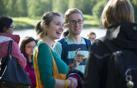 International students meeting at the campus.