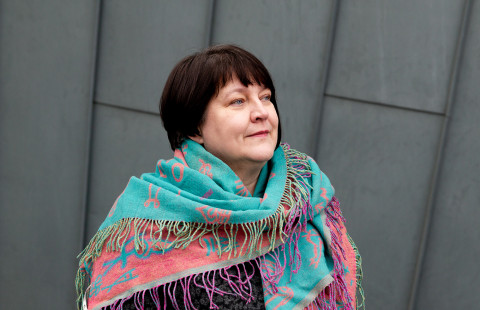 Professori Helmi Järviluoma-Mäkelä