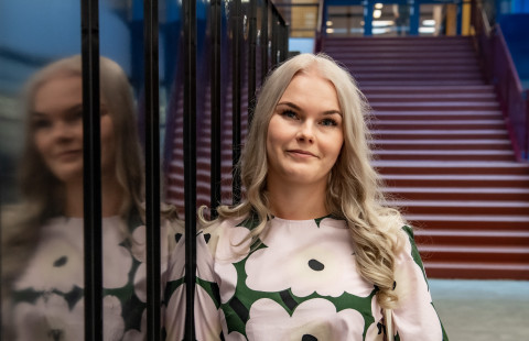 sosiaali- ja terveyshallintotieteen maisteriopiskelija Jenna Syrjälä
