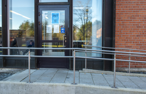The library's entrance to the 24/7 self-service facilities in Carelia building