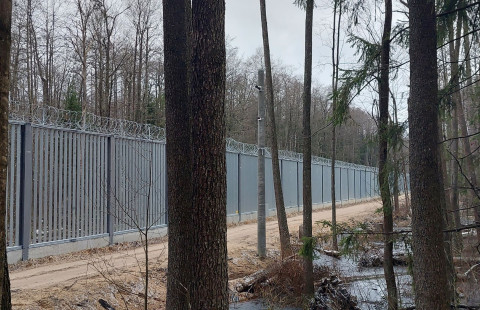 Newly built border fence 