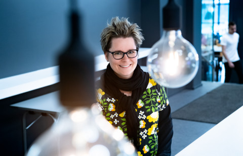 Jatkuvan oppimisen opiskelijatarinassa Kirsi Wikman.