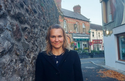 Irlannissa asuva Pia Prendergast opiskelee avoimessa yliopistossa.