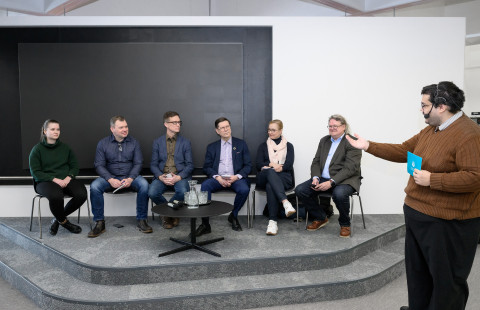 Paneelikeskustelu Itä-Suomen ylipiston Kestävyyspäivillä 2025.