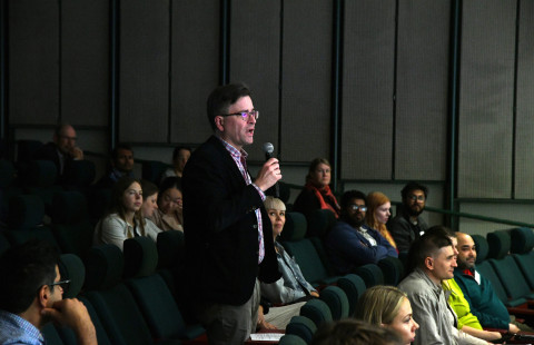 Discussion at the CVD Research Community symposium. Photo Riikka Myöhänen, Kuopio University Hospital.